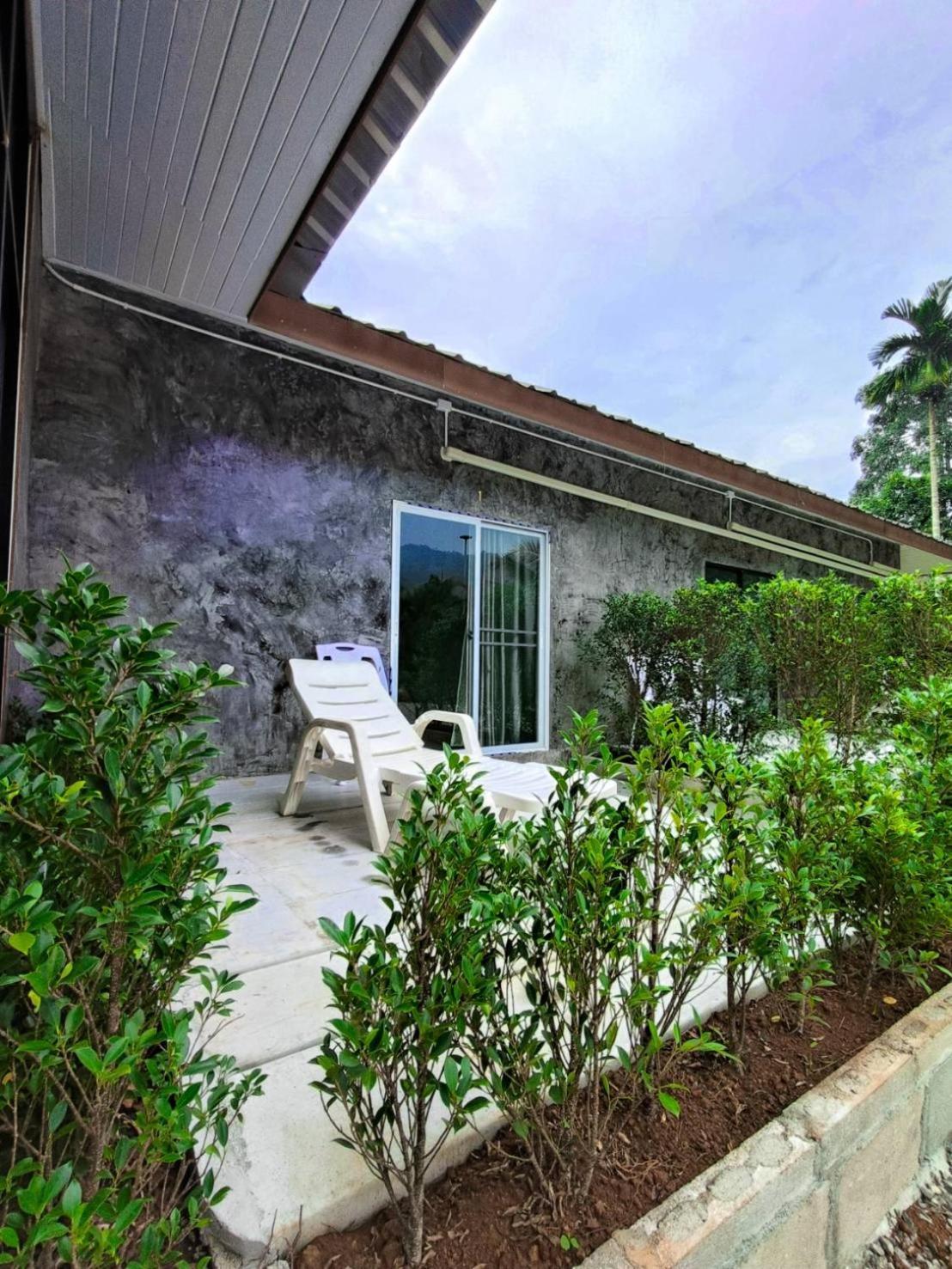 Khaosok Farmstay Khao Sok National Park Экстерьер фото